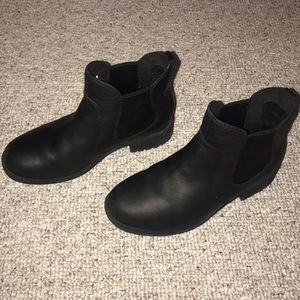 Ugg’s Bonham Boot III